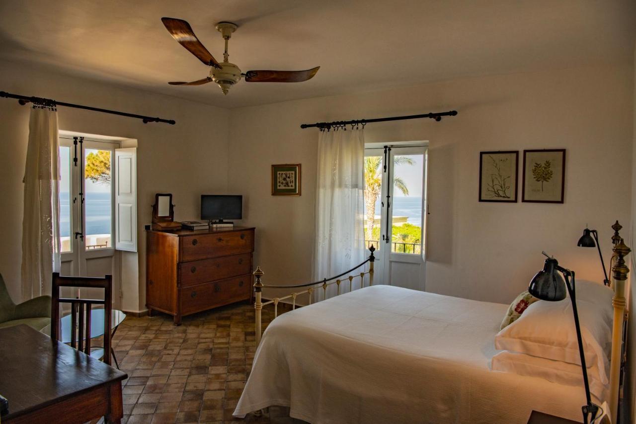 Signum Hotel Malfa (Salina)